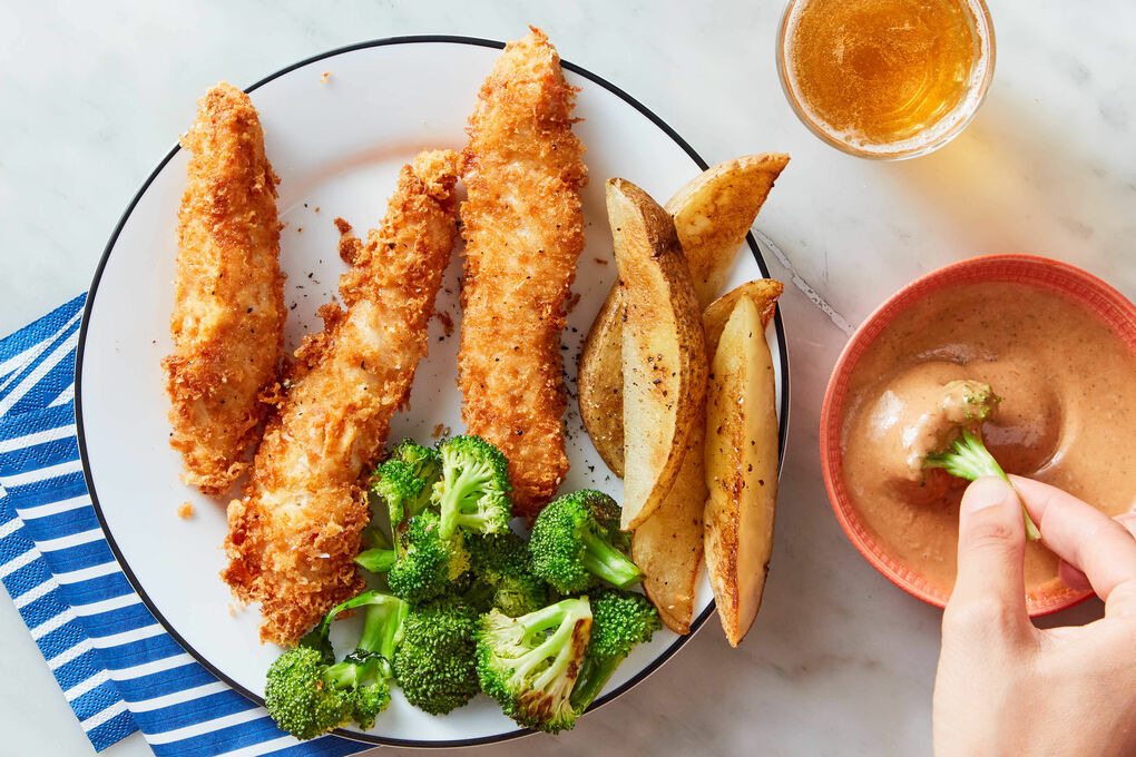 Chicken Fillet Strips (5) & Potato Wedges