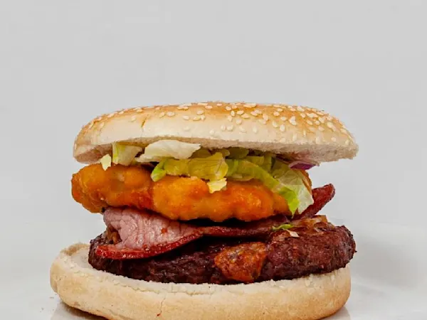 Slice of Italy Special Burger (Gourmet Burger)