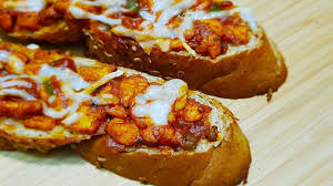 Garlic Bread with Cheese & Chicken Donner