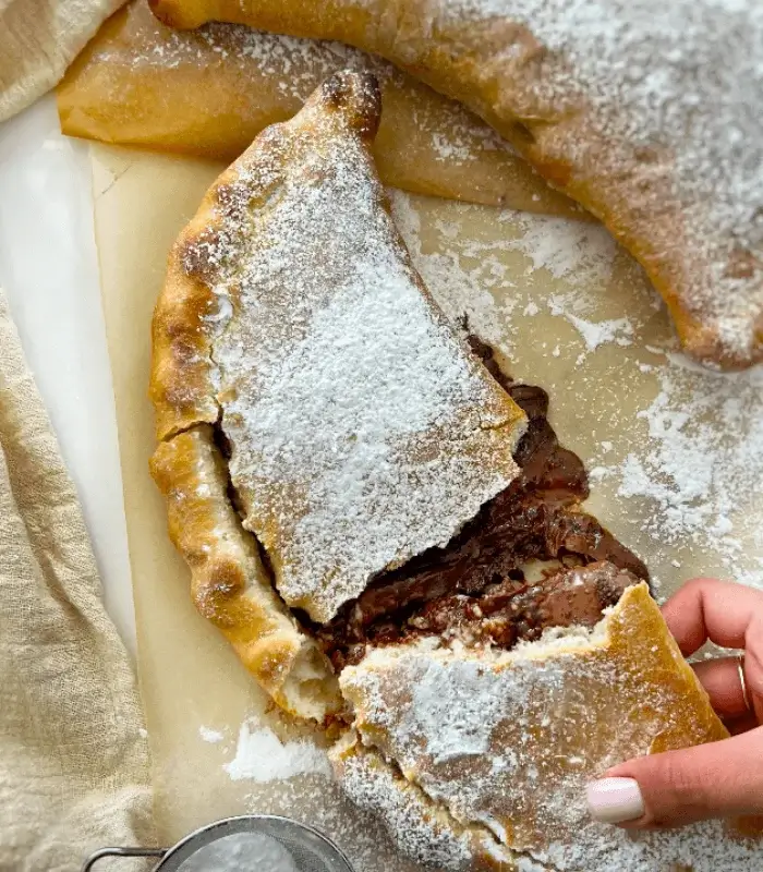 Nutella Calzone - 10"