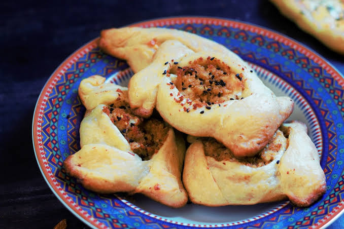 Chicken Fatayar
