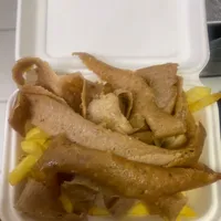 Mix donner with fries