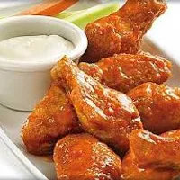 Hot Chicken Wings (8pcs)