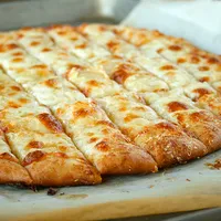 8" Pizza Garlic Pizza Bread With Cheese